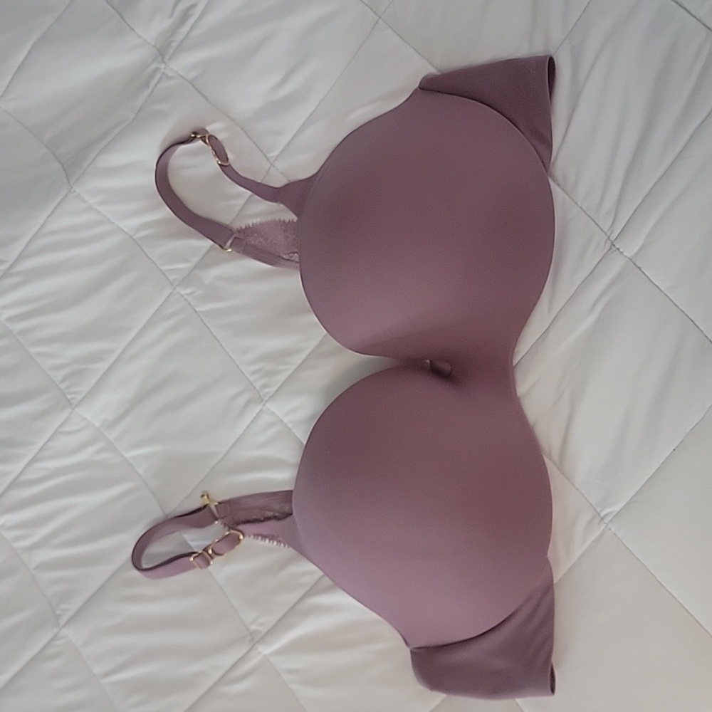 VICTORIA'S Secret incredible bra